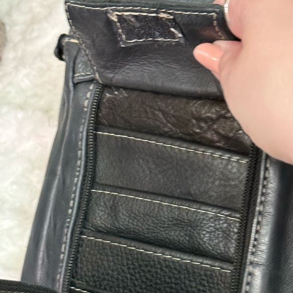 Black Leather Crossbody Bag - Picture 6 of 7